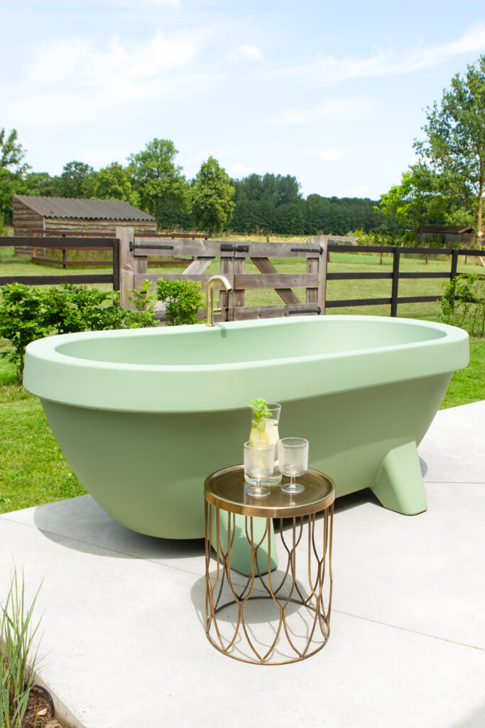 Auralis Living lime green Gardentub