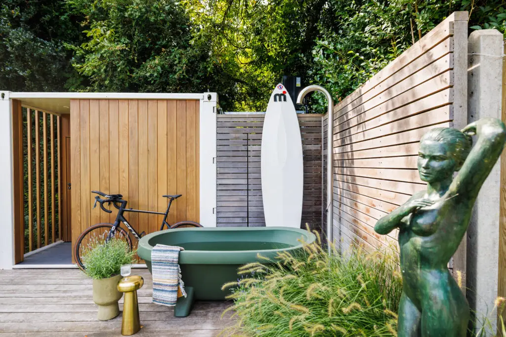 Auralis Living Gardentub olive green garden