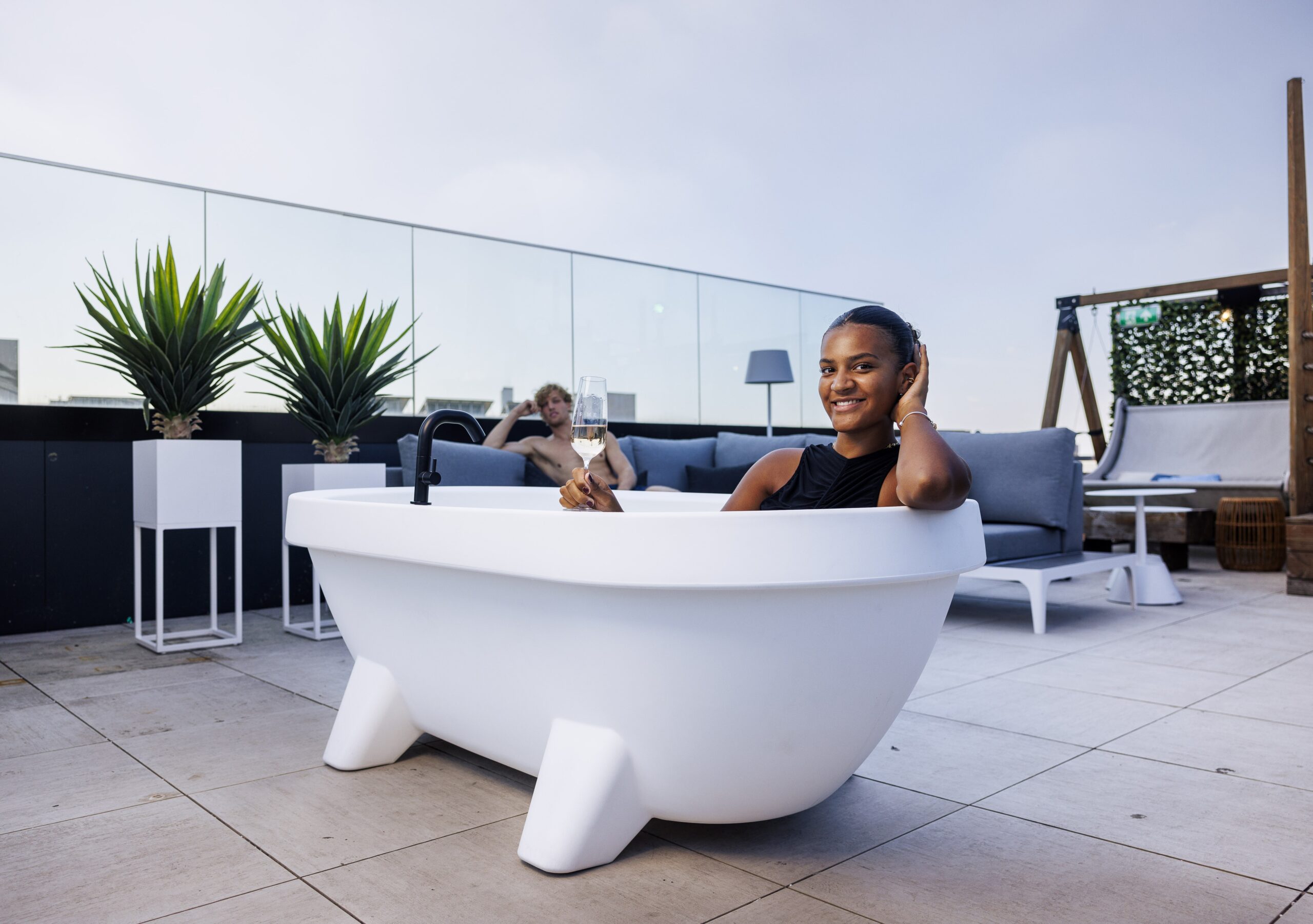 Auralis Living Gardentub white